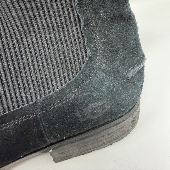 UGG Black Suede Hillhurst II Chelsea Ankle Boots Size 10 Elastic Pull On NEW - Picture 5 of 10
